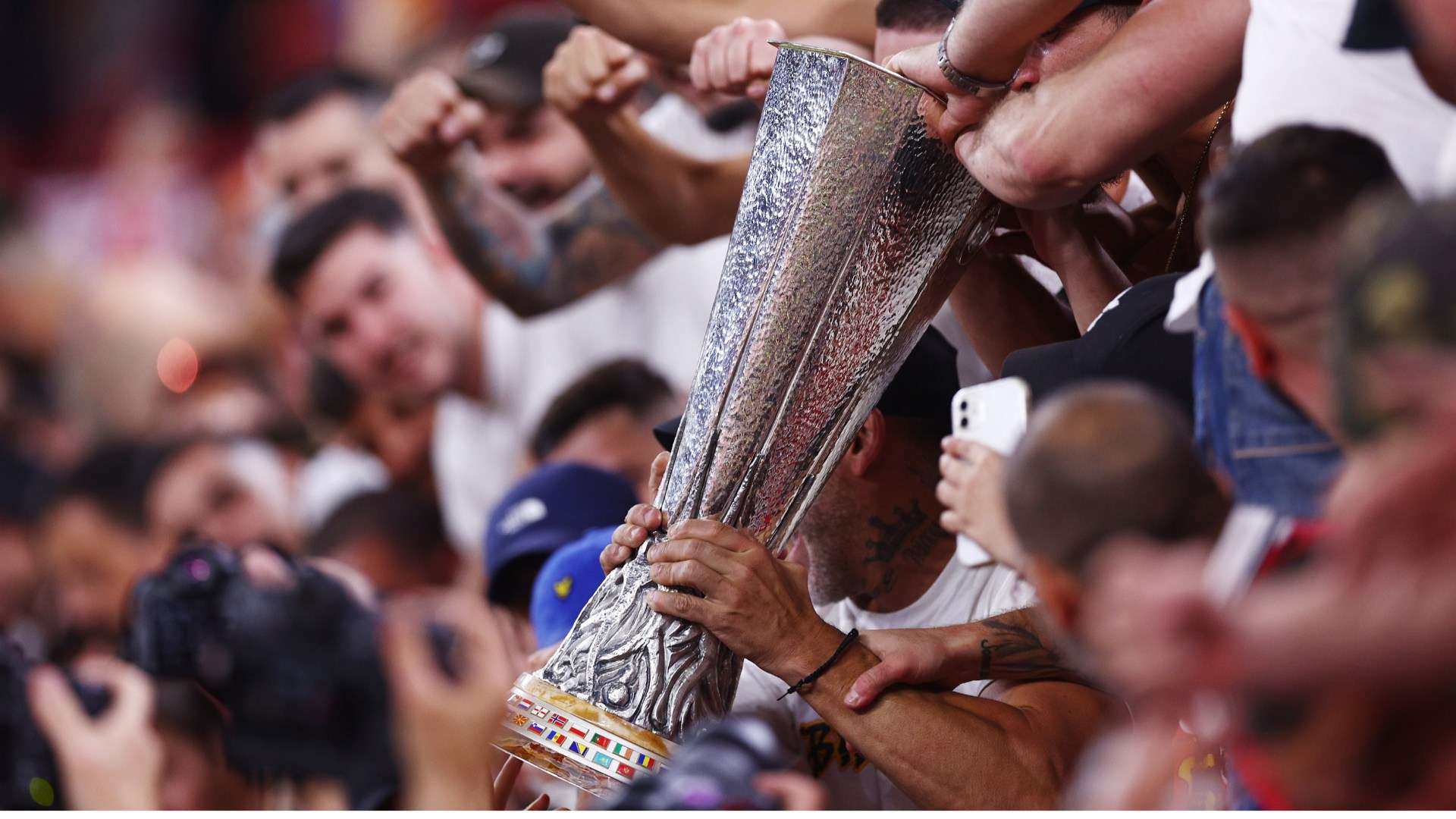 对外界期待 对外界期待